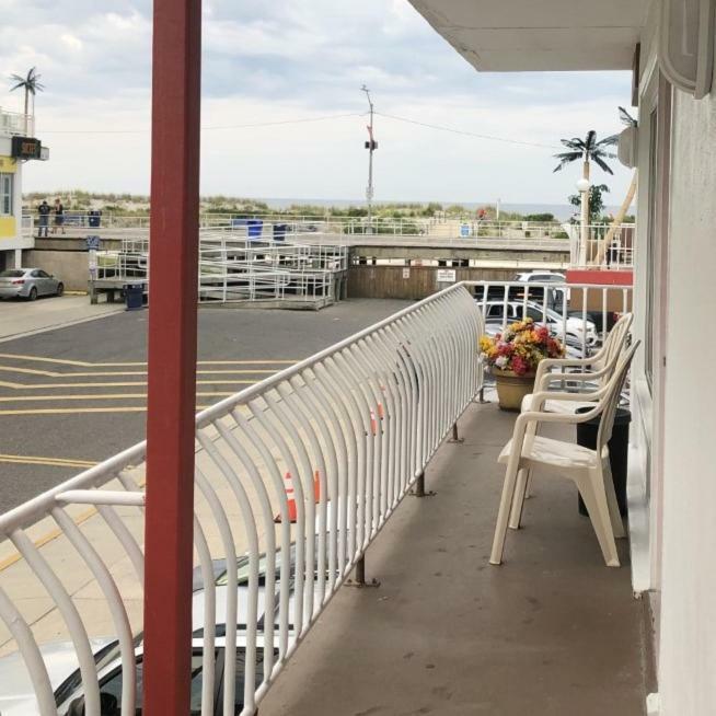 Sahara Motel North Wildwood Exterior photo